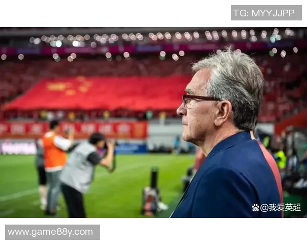 16场4胜！伊万脱离我国131天后怼球迷：我是骗子？骗子40年拿13冠